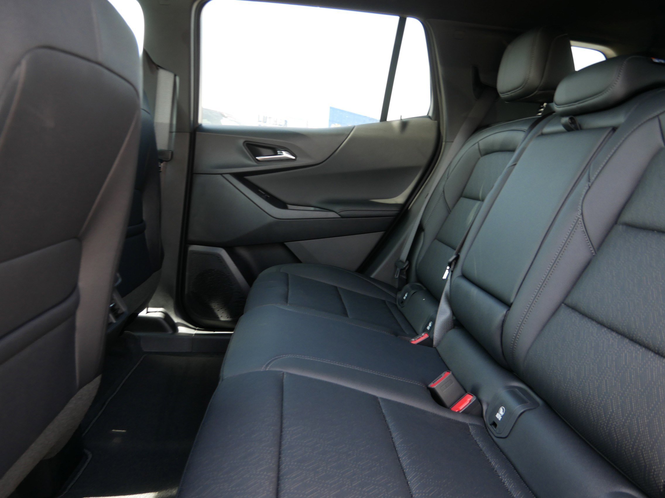 New 2026 Chevrolet Equinox LT w/ Convenience Package II image 5