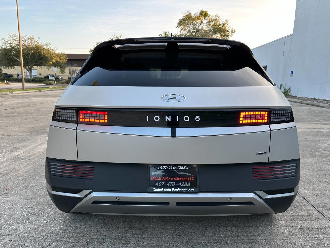 Used 2023 Hyundai Ioniq 5 SEL w/ Cargo Package image 5