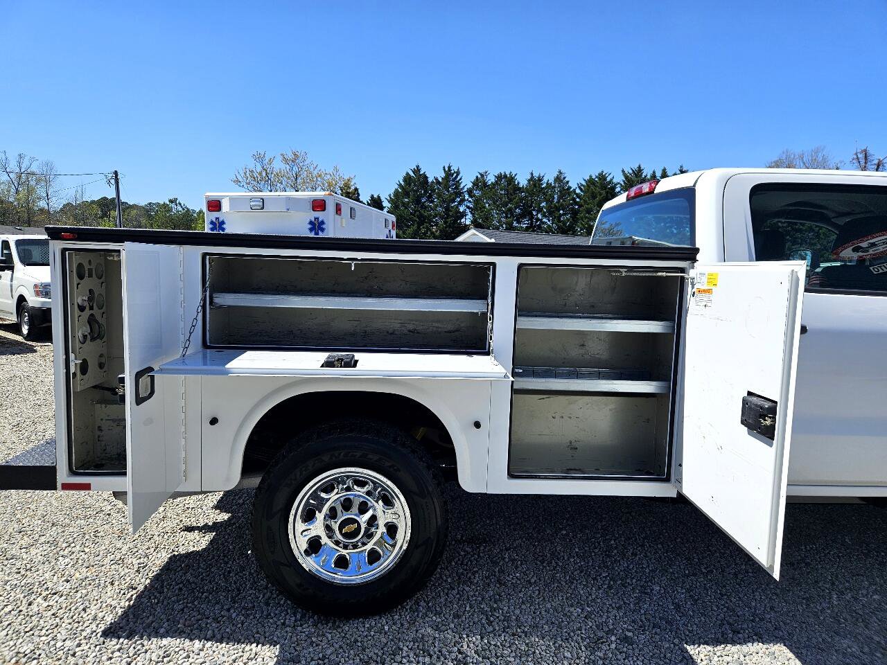 Used 2018 Chevrolet Silverado 3500 W/T image 24