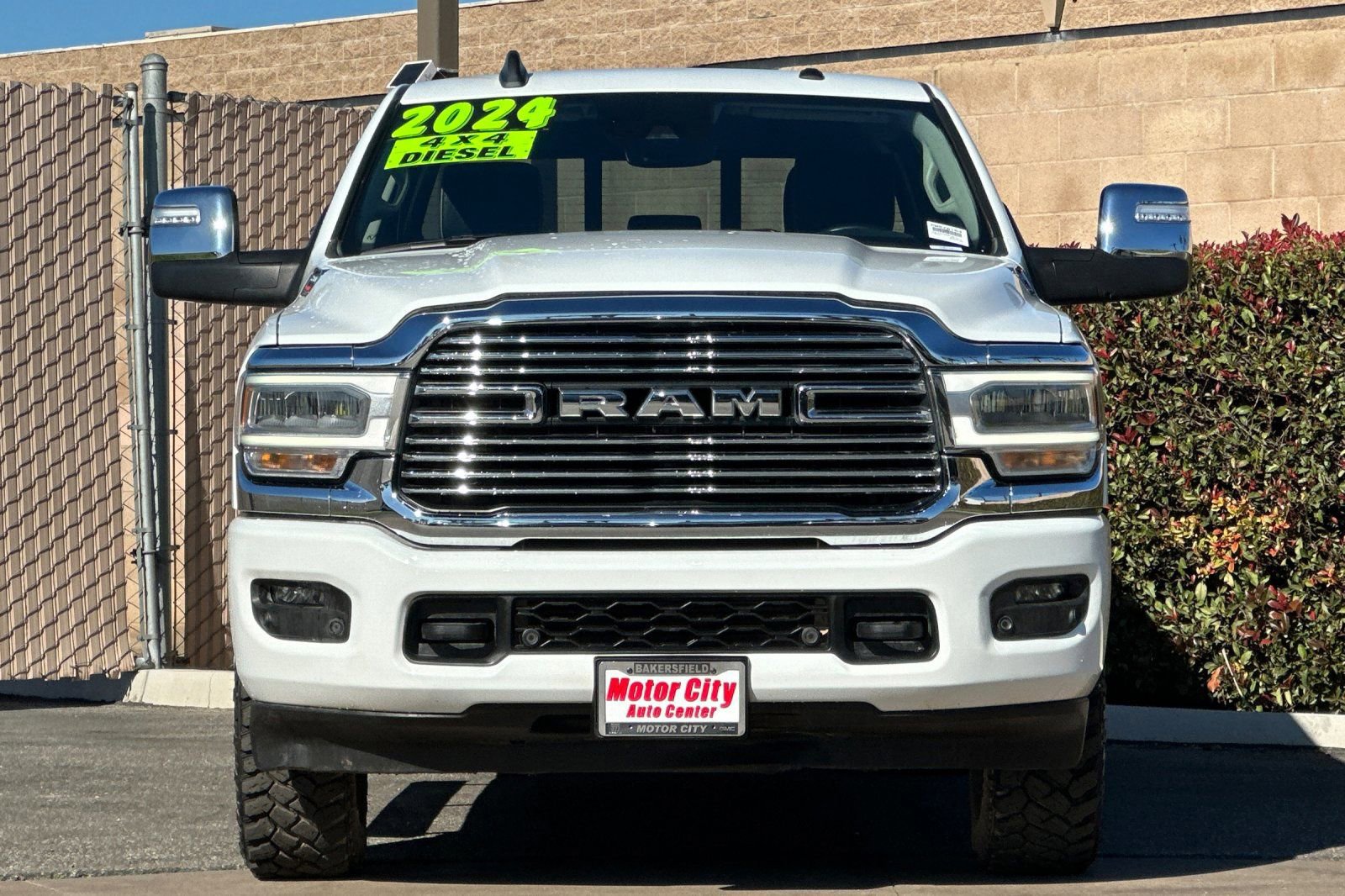 Used 2024 RAM 2500 Laramie w/ Safety Group image 9