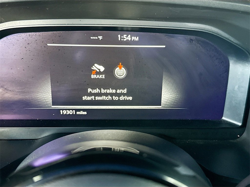 Used 2023 Nissan Rogue Platinum w/ Platinum Premium Package image 12