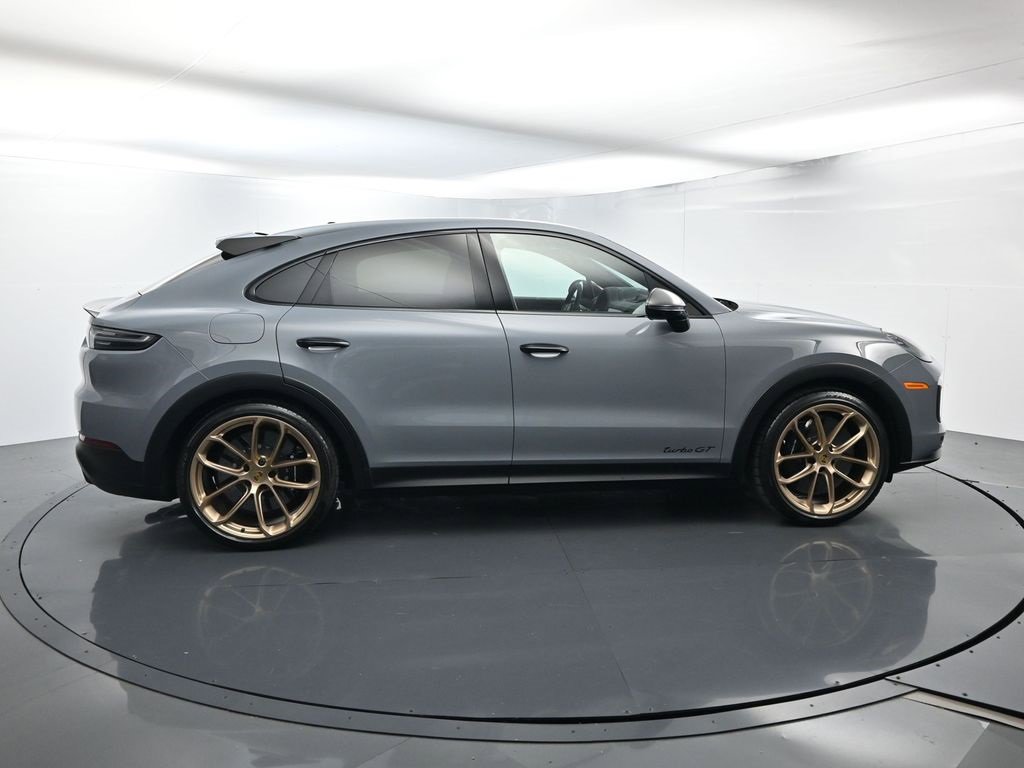 Used 2023 Porsche Cayenne Turbo GT image 16
