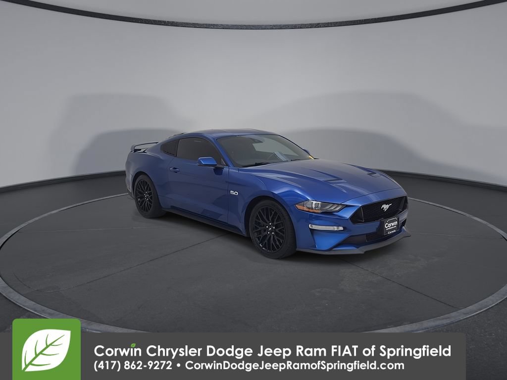 Used 2018 Ford Mustang GT Premium w/ GT Performance Package RWD image 3