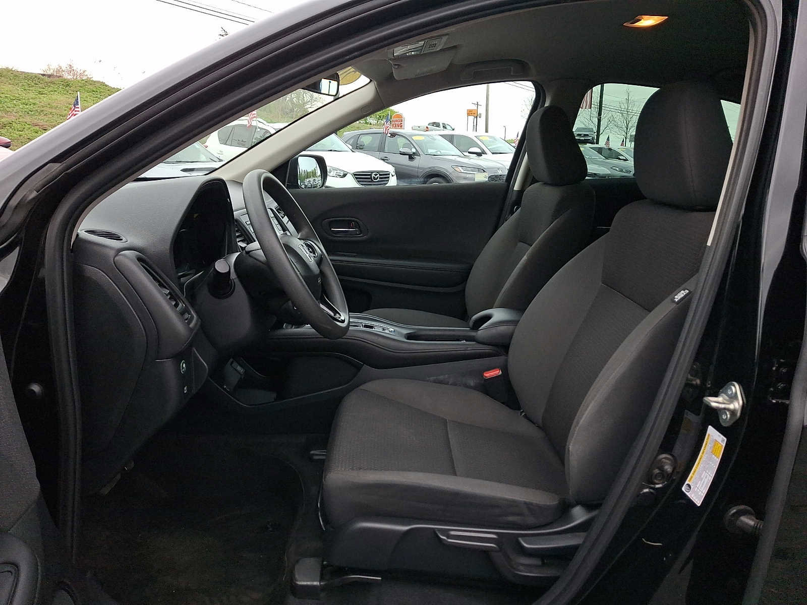 Used 2020 Honda HR-V LX image 13