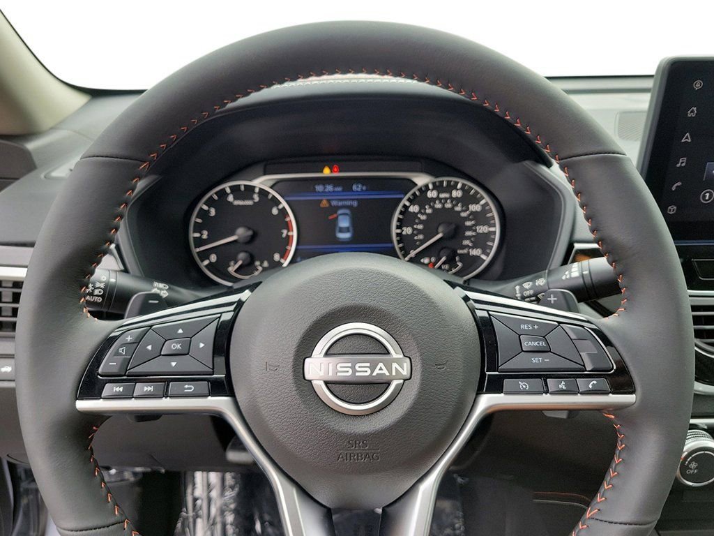New 2025 Nissan Altima 2.5 SR w/ SR Premium Package image 15