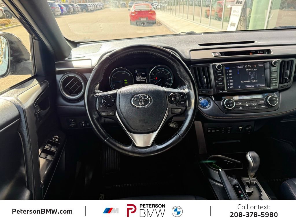Used 2018 Toyota RAV4 SE w/ Advanced Technology Package image 20