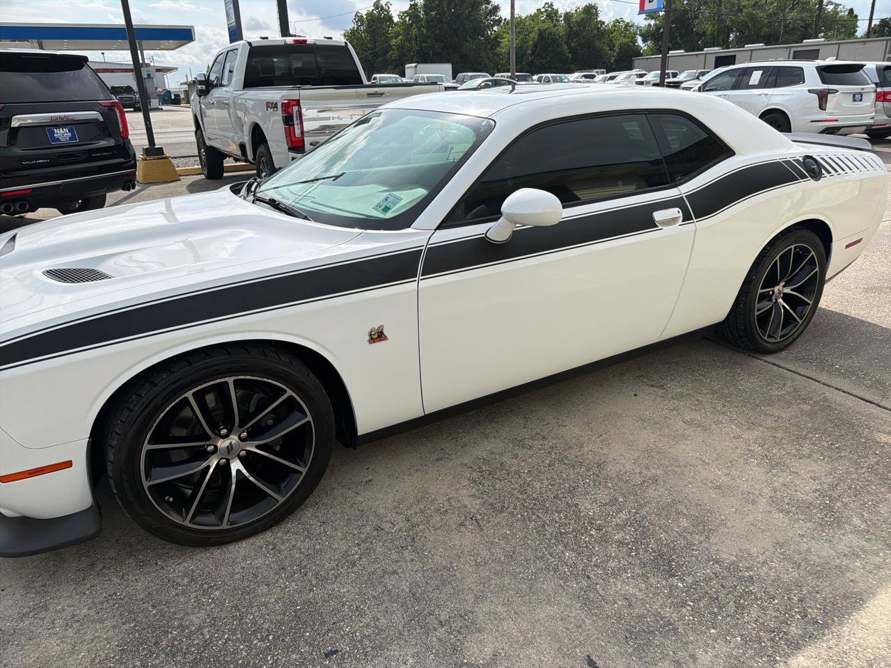 Used 2020 Dodge Challenger R/T Scat Pack w/ Driver Convenience Group RWD image 4