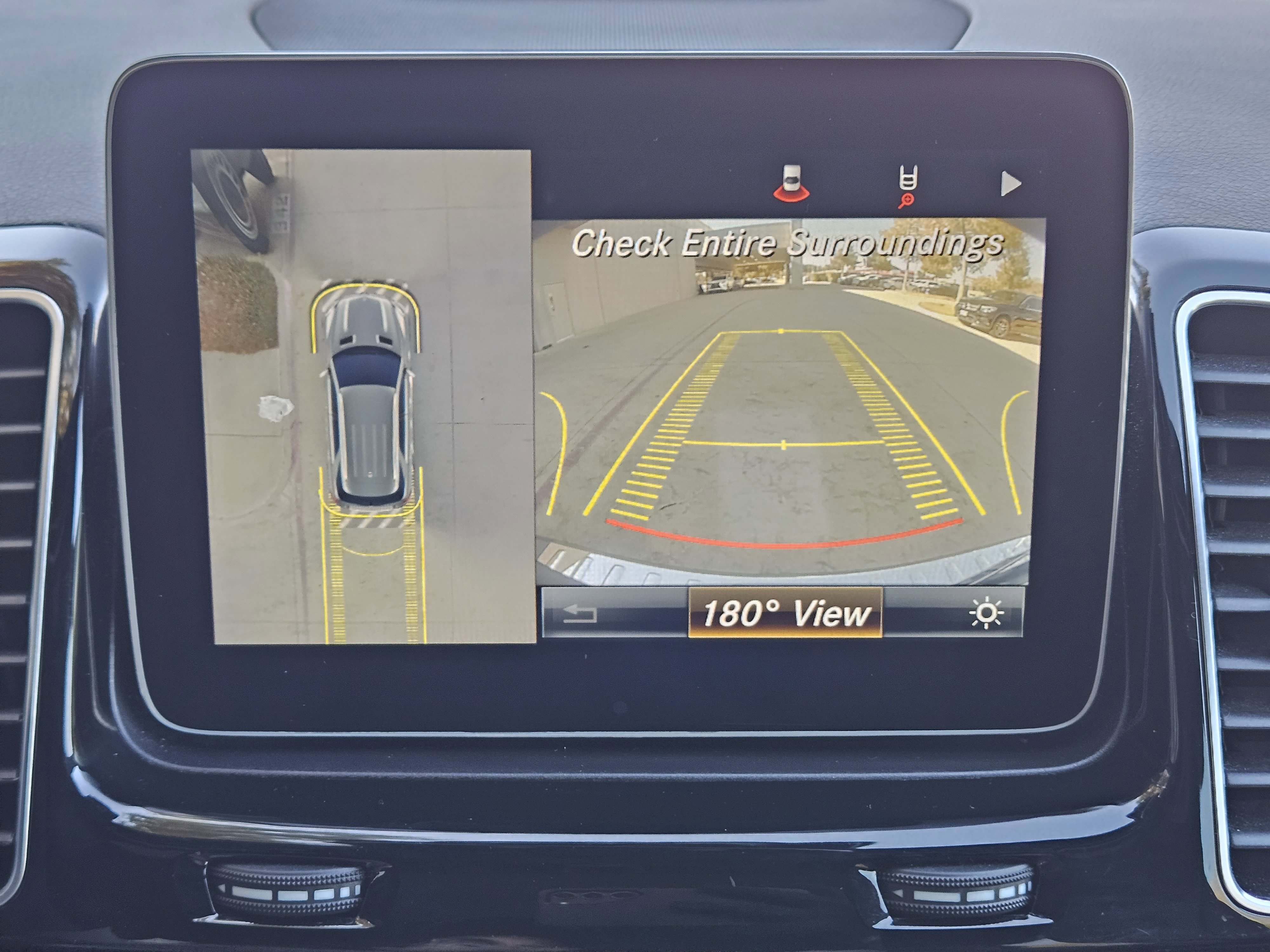 Used 2019 Mercedes-Benz GLE 400 4MATIC image 18