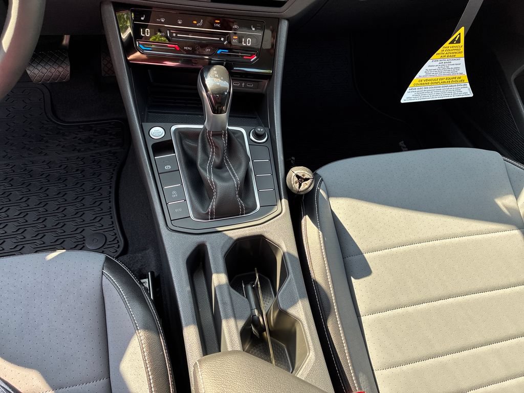 New 2026 Volkswagen Jetta SE FWD image 15