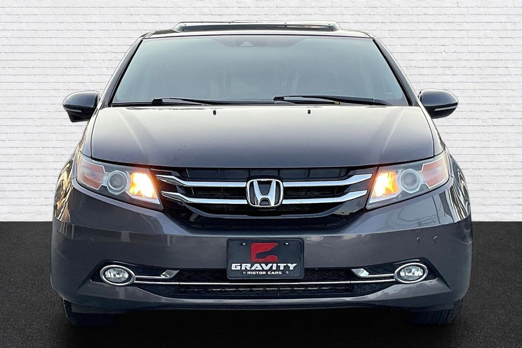 Used 2016 Honda Odyssey Touring image 2