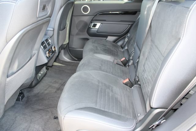 Used 2024 Land Rover Discovery S AWD/4WD image 41