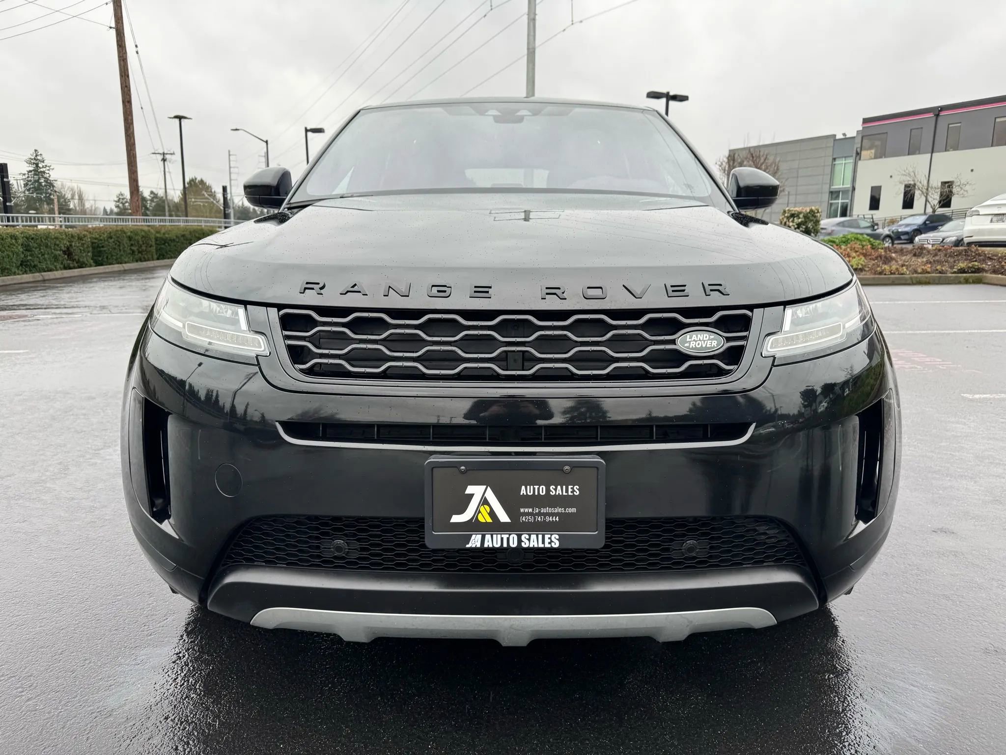 Used 2020 Land Rover Range Rover Evoque S image 3