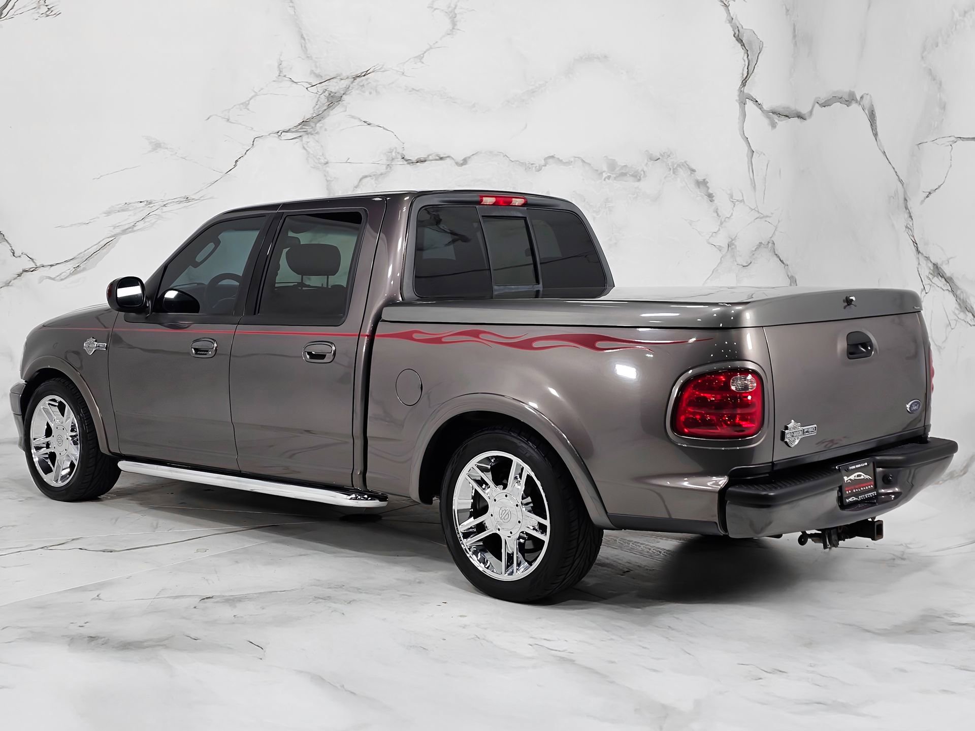 Used 2002 Ford F150 Harley-Davidson RWD image 10