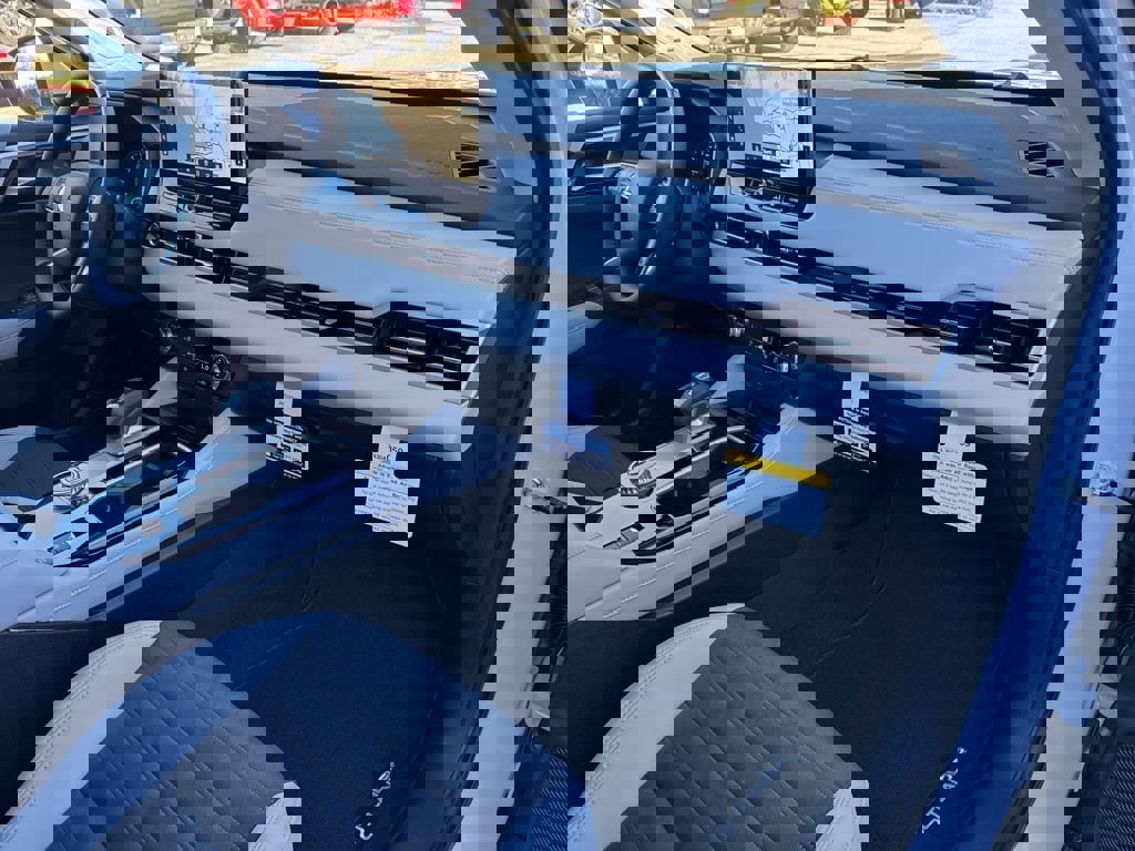 New 2025 Mitsubishi Outlander SE image 22