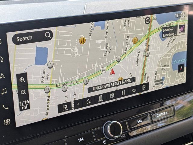 Used 2025 Mitsubishi Outlander SE AWD/4WD image 17