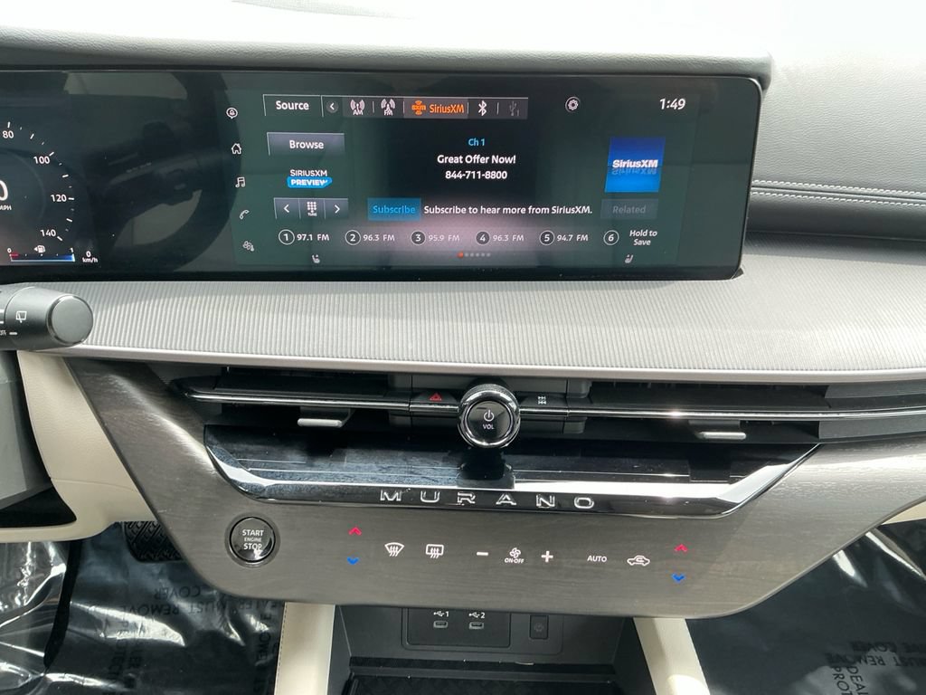 Used 2025 Nissan Murano SV AWD/4WD image 17