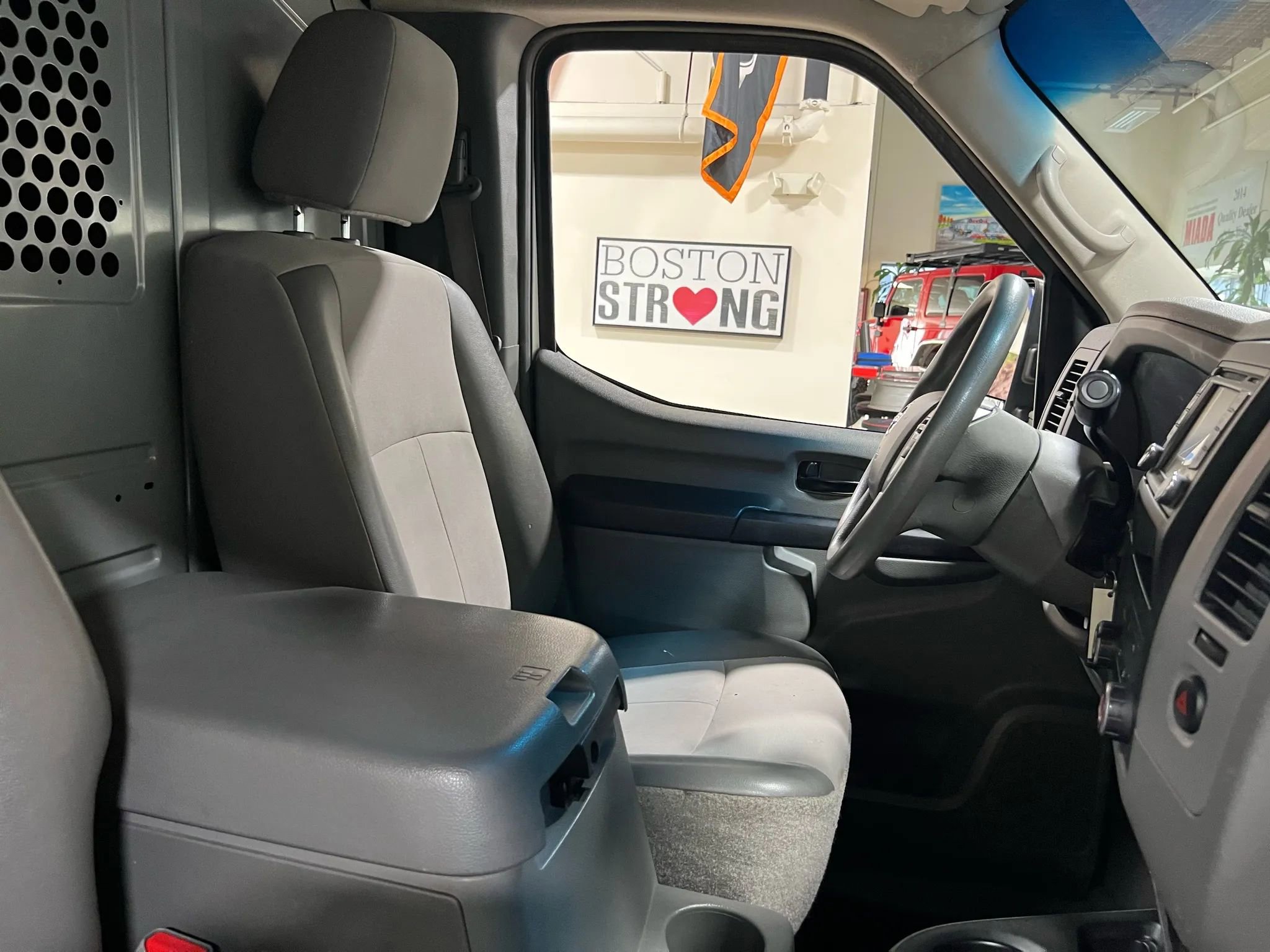 Used 2017 Nissan NV 2500 SV w/ Technology Package image 36