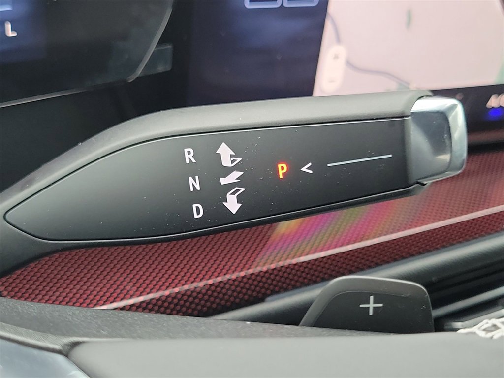 Certified 2025 Chevrolet Traverse Z71 w/ LPO, Cargo Package image 16