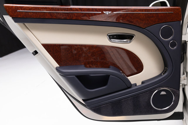 Used 2017 Bentley Mulsanne RWD image 57