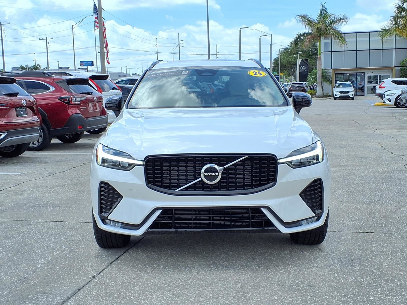 Certified 2025 Volvo XC60 B5 Core w/ Protection Package AWD/4WD image 2