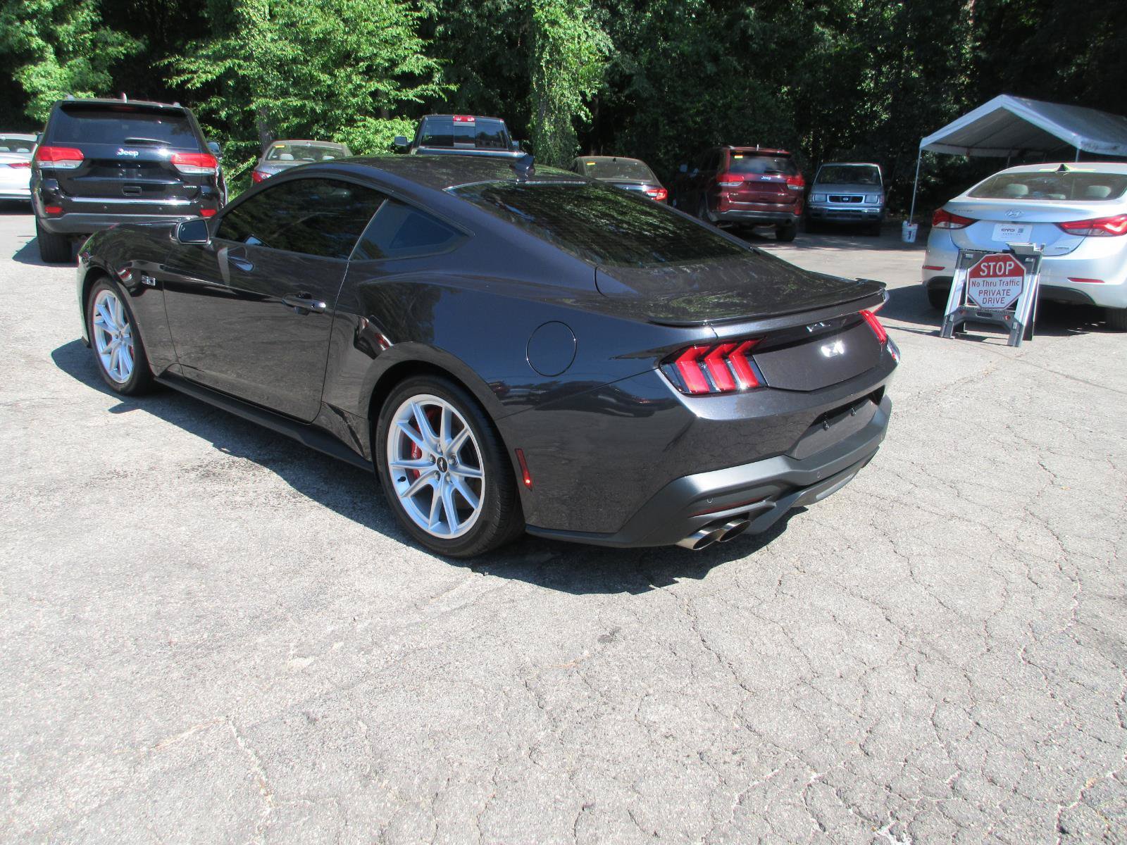Used 2024 Ford Mustang GT Premium RWD image 3