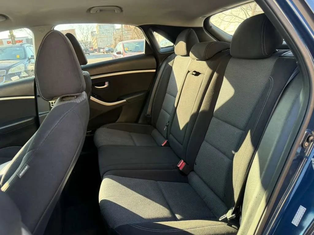 Used 2016 Hyundai Elantra GT image 14