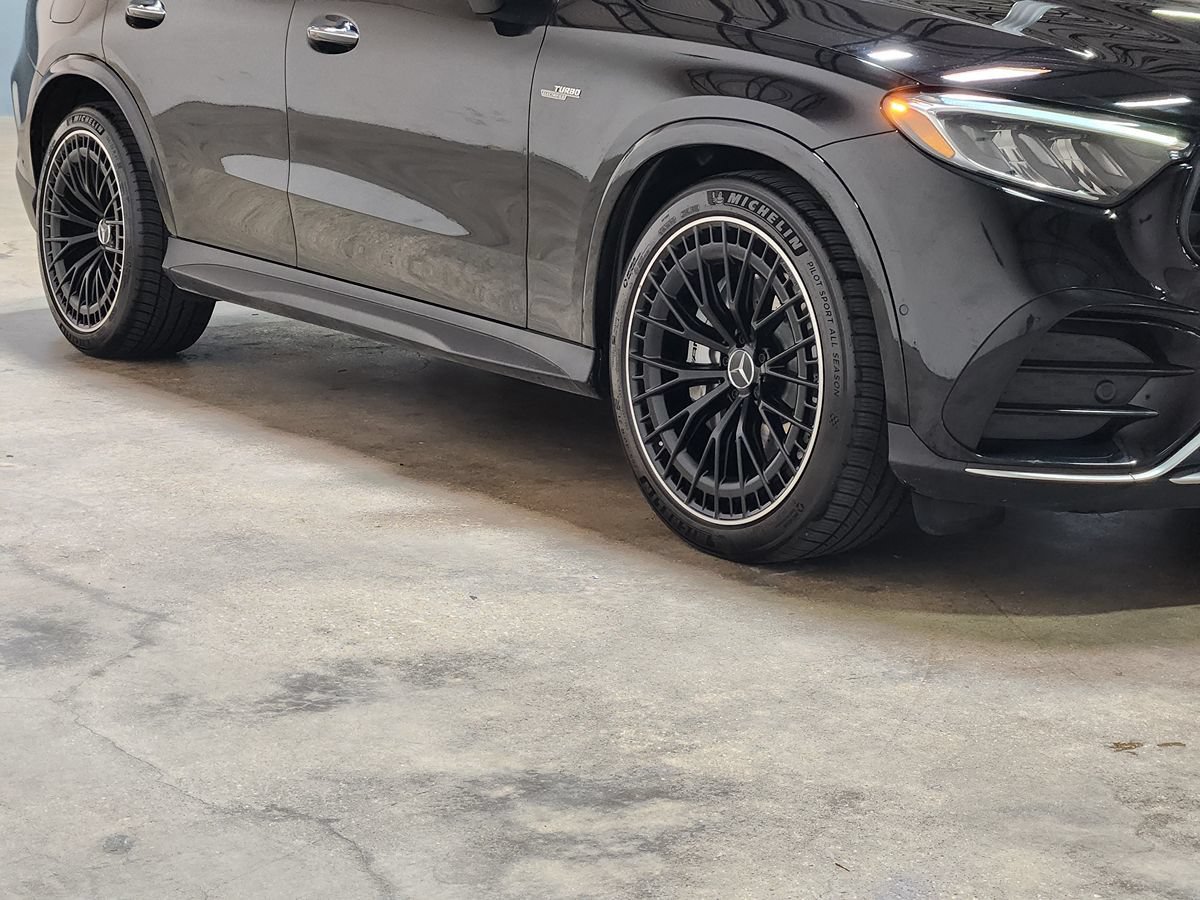 Used 2024 Mercedes-Benz GLC 43 AMG 4MATIC image 16