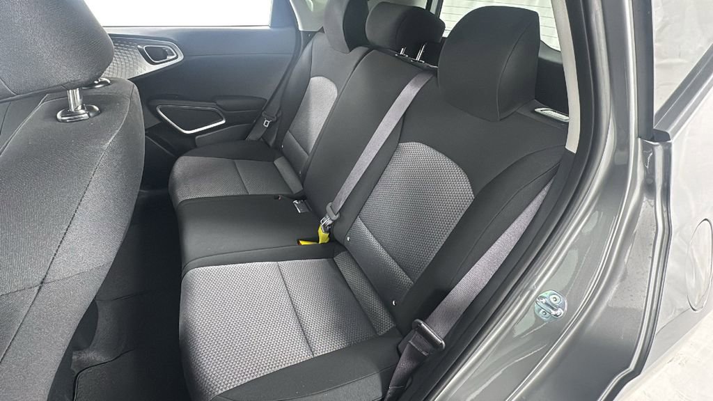 New 2025 Kia Soul LX image 12