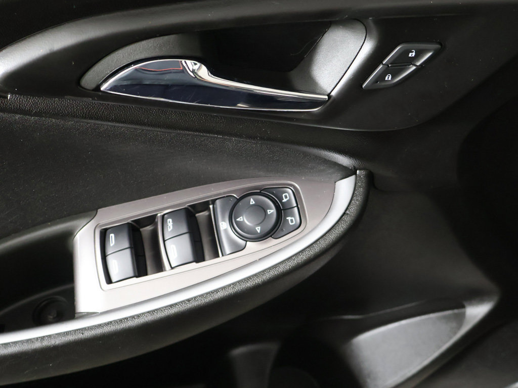 Used 2023 Chevrolet Malibu LT FWD image 32