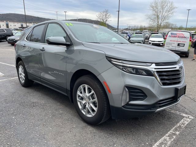 Used 2024 Chevrolet Equinox LT AWD/4WD image 6
