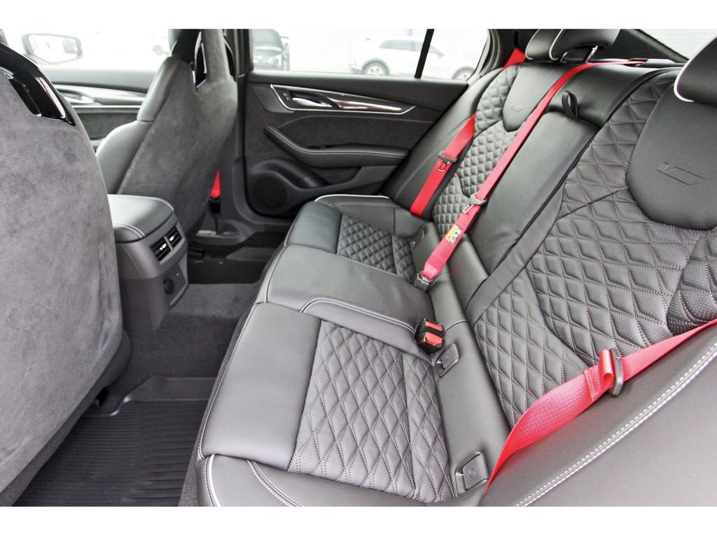 New 2026 Cadillac CT5 V image 7