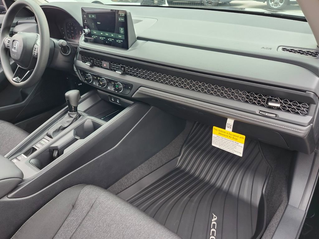 New 2026 Honda Accord SE image 18