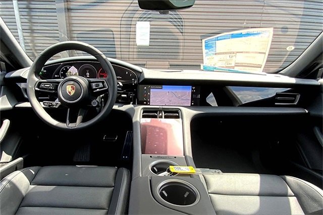 New 2025 Porsche Taycan image 6