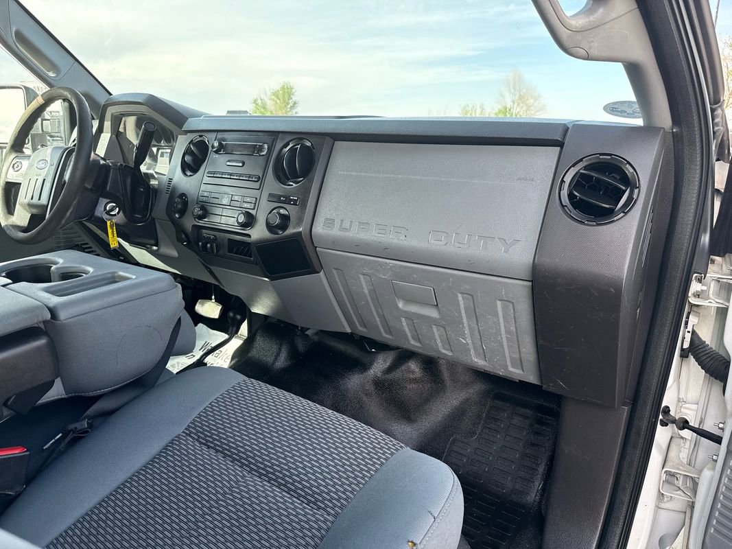 Used 2012 Ford F250 XL w/ Snow Plow Prep Pkg AWD/4WD image 14