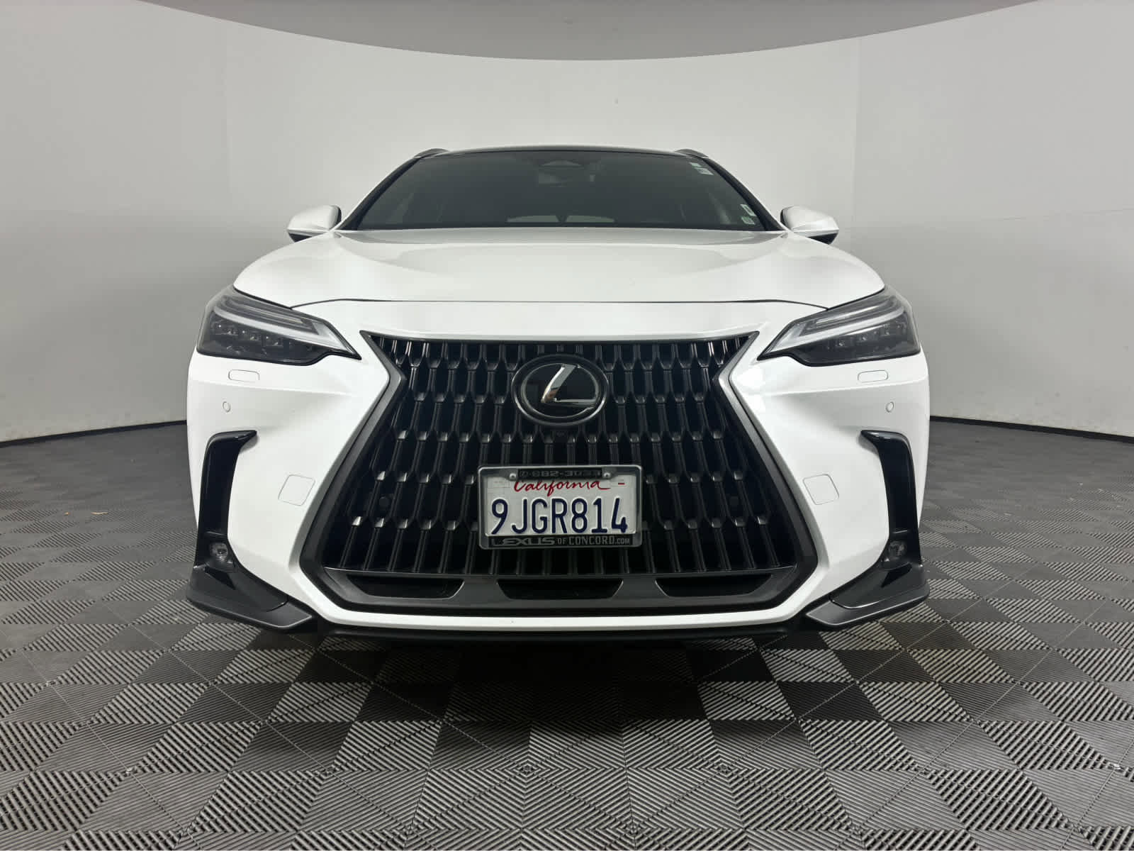 Used 2024 Lexus NX 350 AWD w/ Vision Package image 3