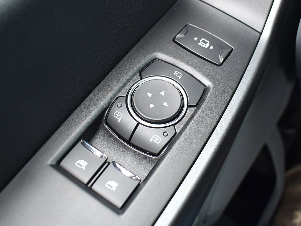 New 2025 Ford F350 XLT image 22