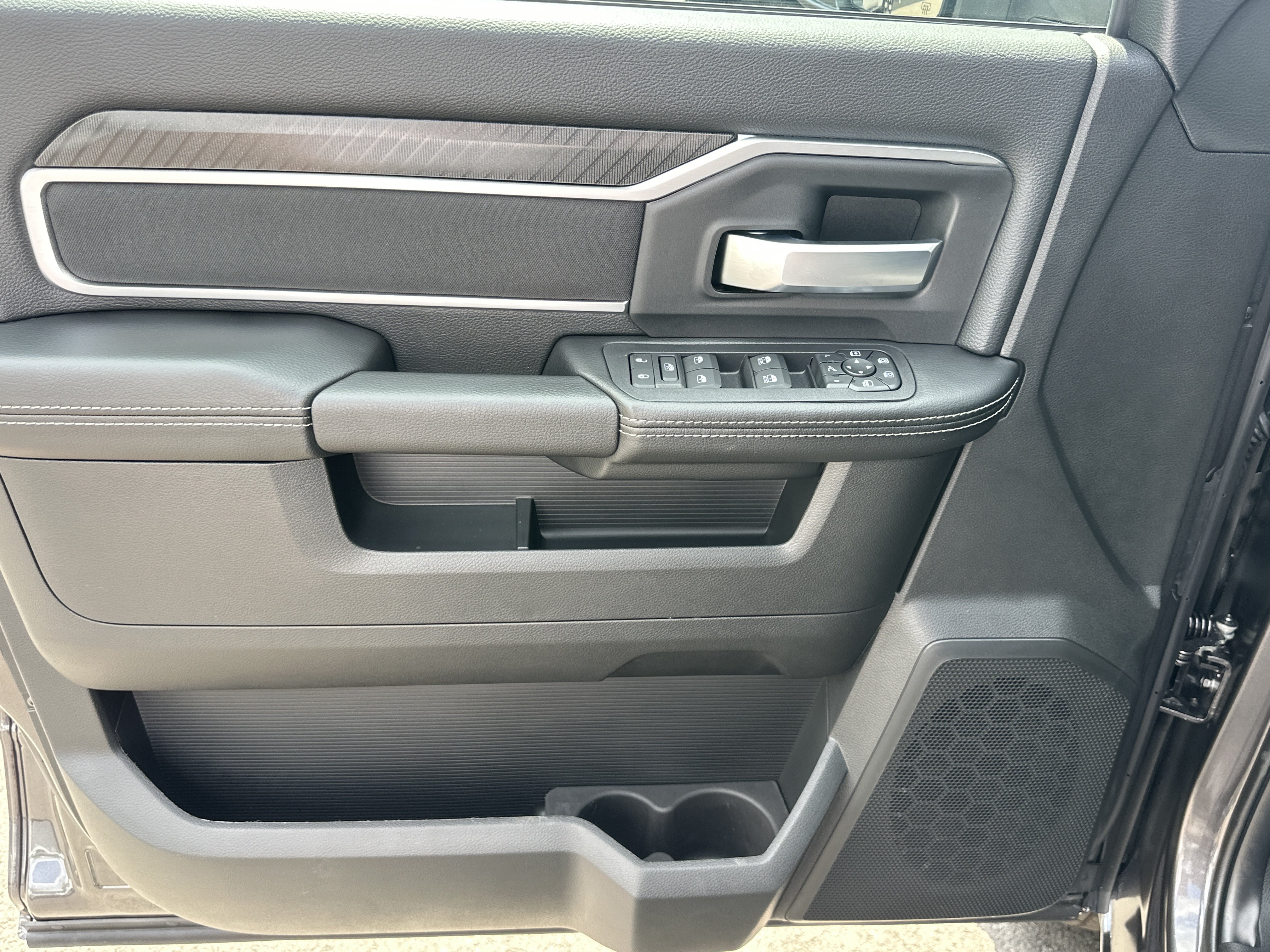 New 2026 RAM 3500 Big Horn AWD/4WD image 28