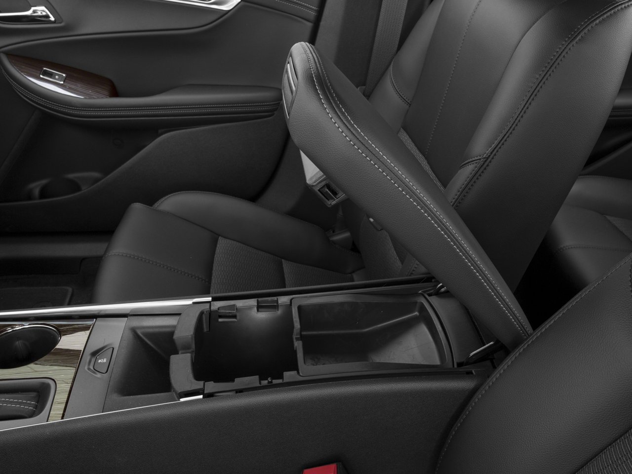 Used 2018 Chevrolet Impala LT image 44