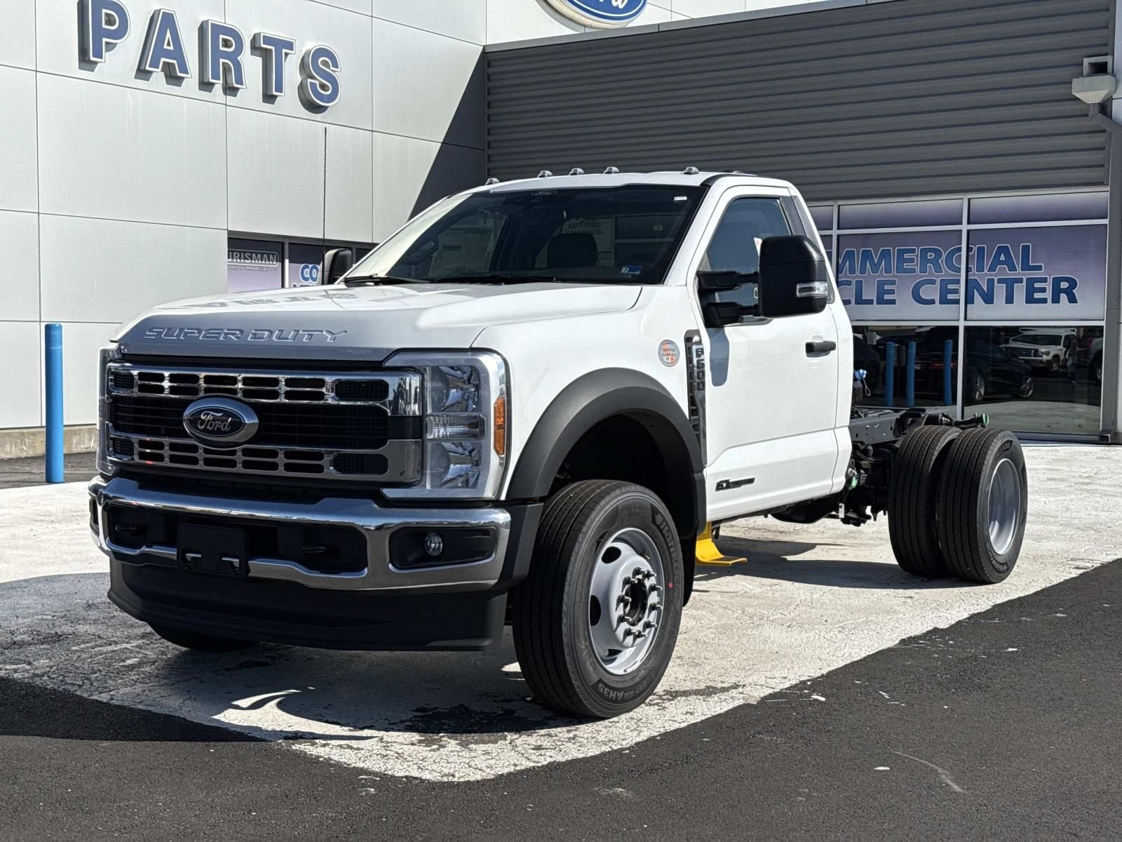 New 2026 Ford F600 4x4 Regular Cab Super Duty w/ XLT Value Package image 7
