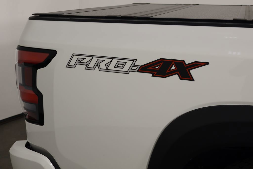 Used 2025 Nissan Frontier PRO-4X w/ Interior Protection Package image 41