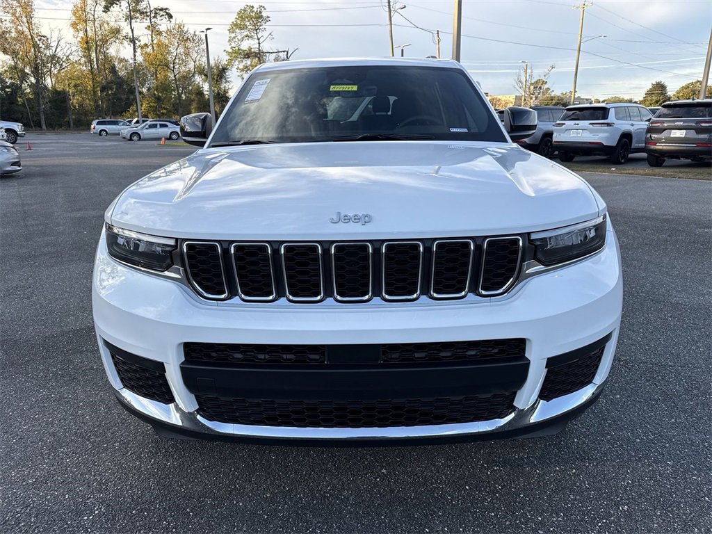 New 2025 Jeep Grand Cherokee L Laredo w/ Trailer Tow Package image 7