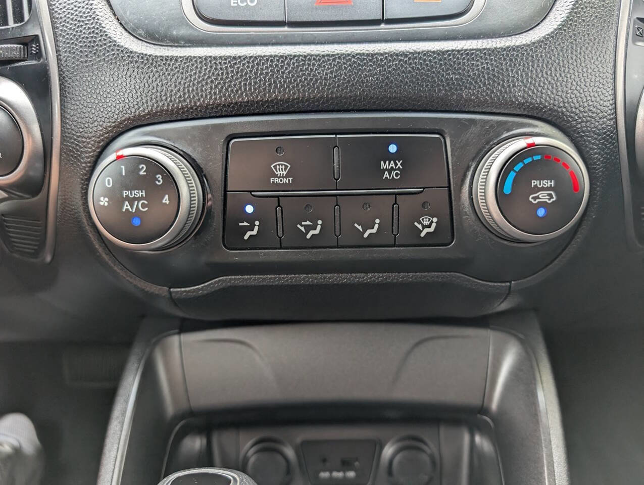 Used 2014 Hyundai Tucson GLS image 16