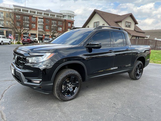 Used 2024 Honda Ridgeline Black Edition image 3