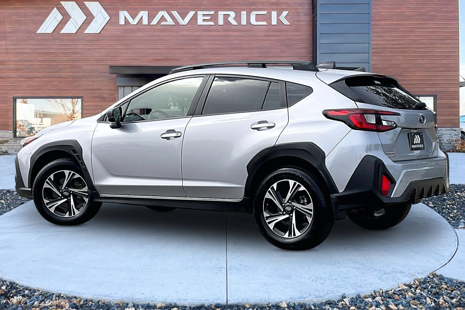 Used 2024 Subaru Crosstrek 2.0i Premium AWD/4WD image 4