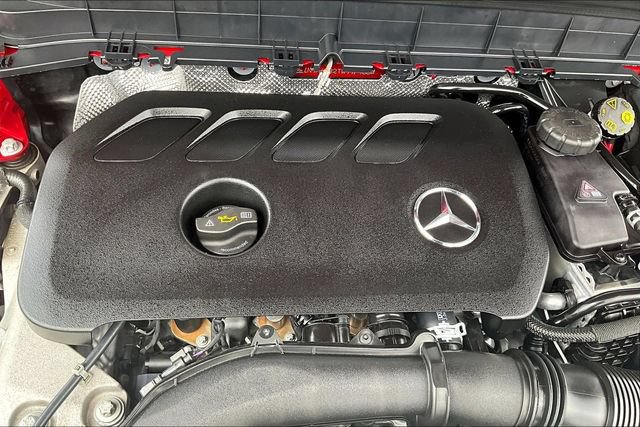 Used 2026 Mercedes-Benz GLB 250 4MATIC image 29