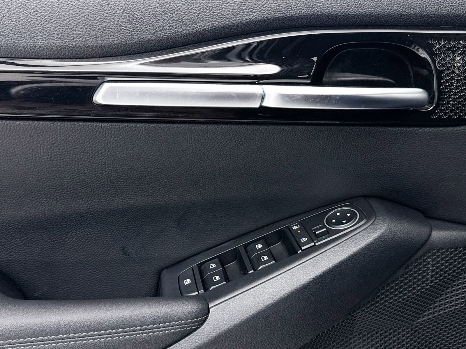 Certified 2024 Kia Seltos EX image 27