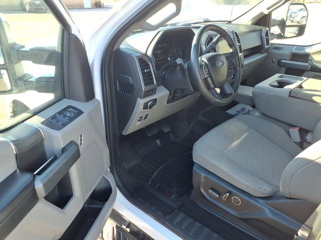 Used 2017 Ford F150 XLT w/ Equipment Group 302A Luxury image 10