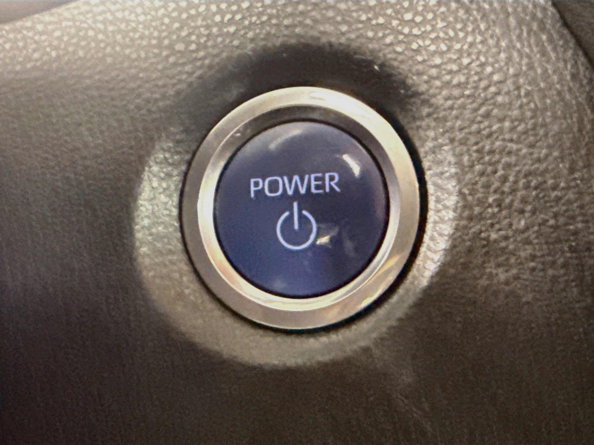 Used 2022 Toyota Corolla LE FWD image 41