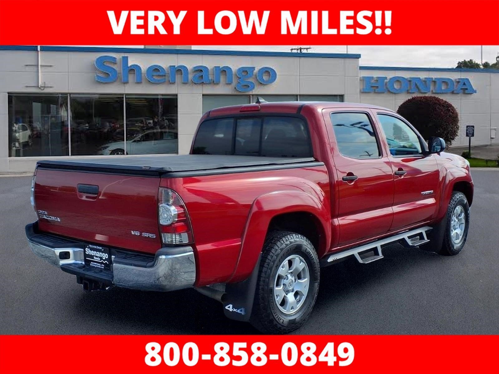 Used 2014 Toyota Tacoma 4x4 Double Cab w/ SR5 Package image 3