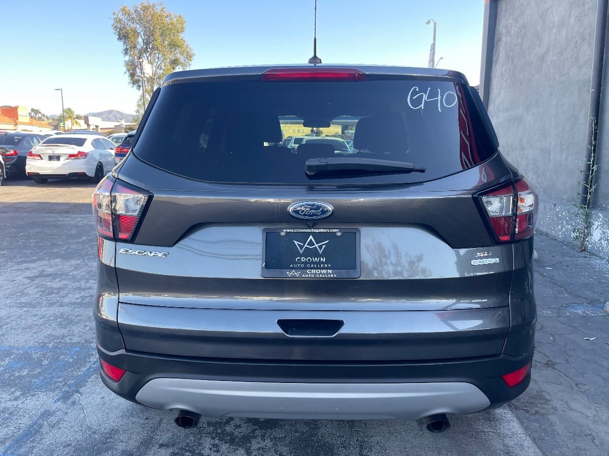 Used 2017 Ford Escape SE FWD image 8